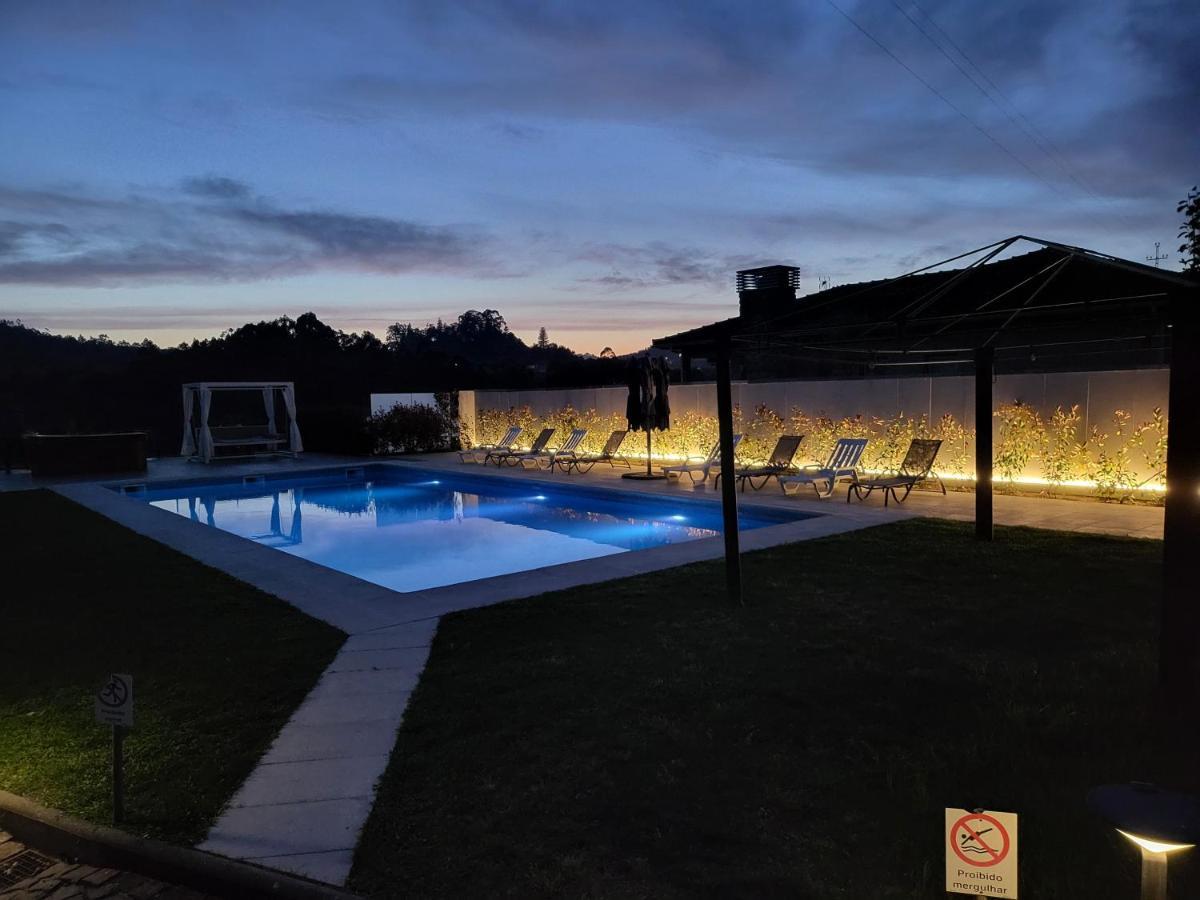 Villa Moura - Pool & Jacuzzi Póvoa de Lanhoso Exteriér fotografie